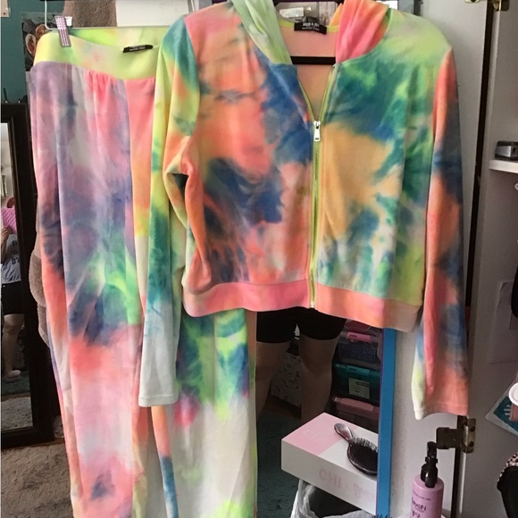 Jolie And Joy Pants & Jumpsuits Twopiece Tye Dye Velour Jogging Set